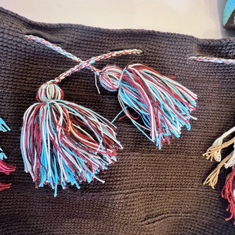 WÜITÜSÜ Handmade Wayuu Mochila Bag